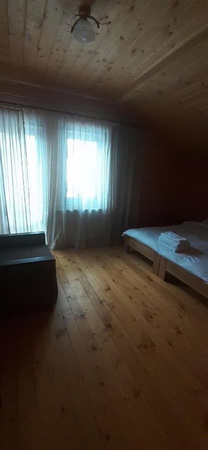 Біла Хата Apartment Iltsi Exterior photo